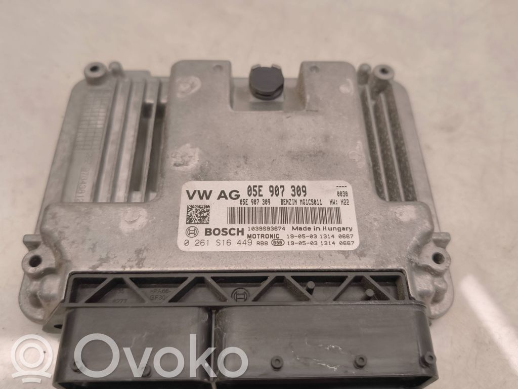 Volkswagen Tiguan Engine control unit/module 