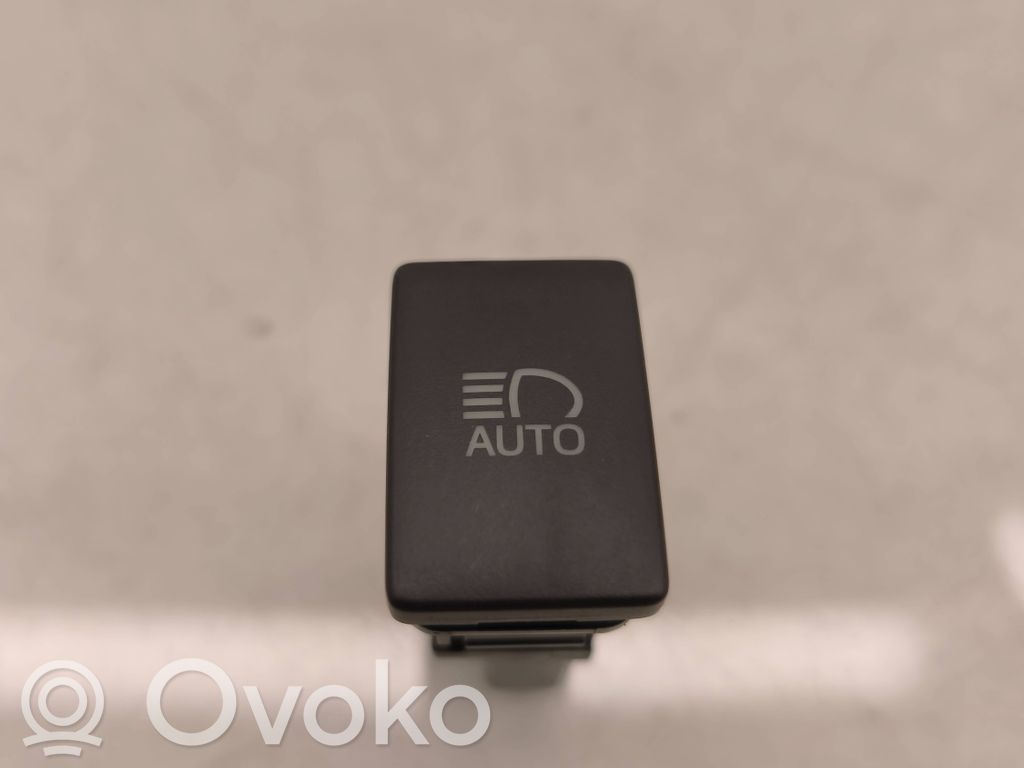Toyota C-HR I Interruptor de luz 