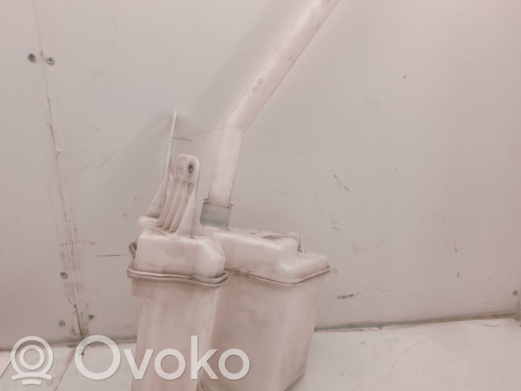 Toyota C-HR I Zbiornik płynu do spryskiwaczy szyby przedniej / czołowej 
