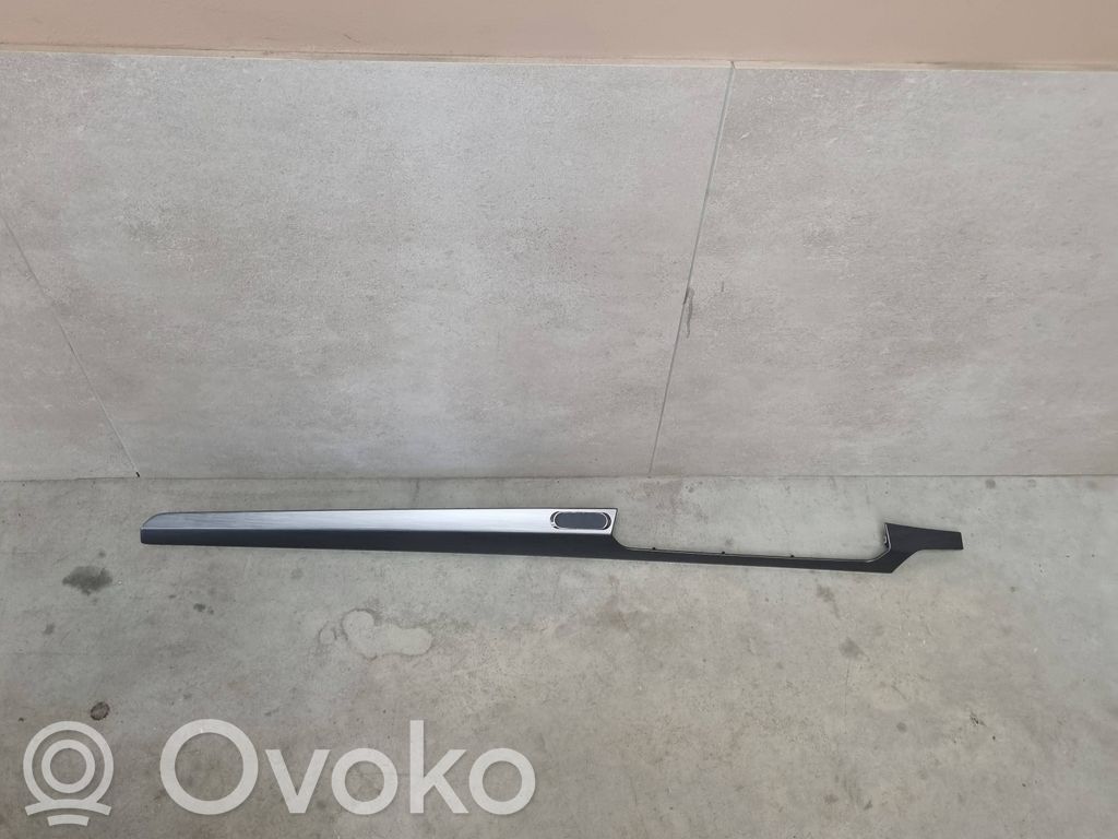 Skoda Superb B8 (3V) Ramka deski rozdzielczej 