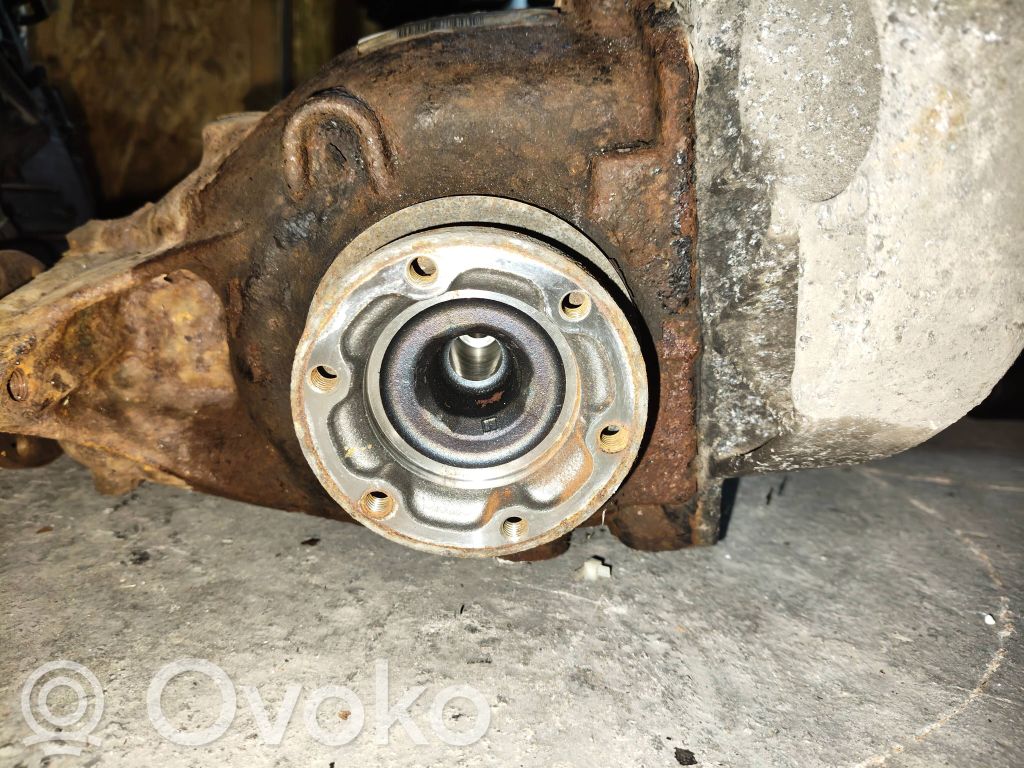 BMW 1 E81 E87 Galinis reduktorius 