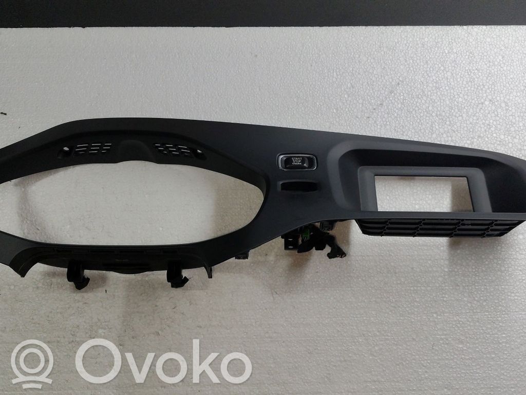 Volvo V40 Moldura del panel 
