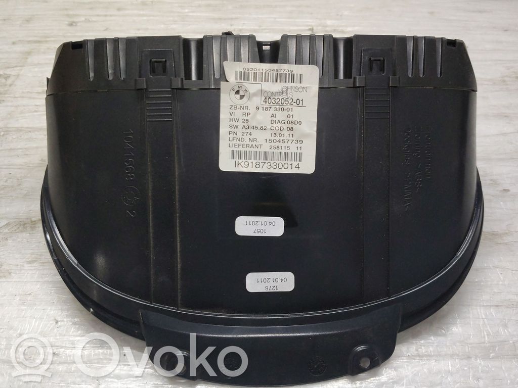 BMW 1 E81 E87 Nopeusmittari (mittaristo) 
