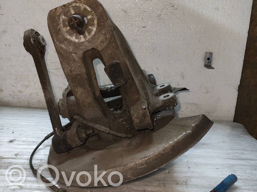 BMW 5 E60 E61 Aizmugurē riteņa rumbas vārpstas šarnīrs (stupica, capfa) 