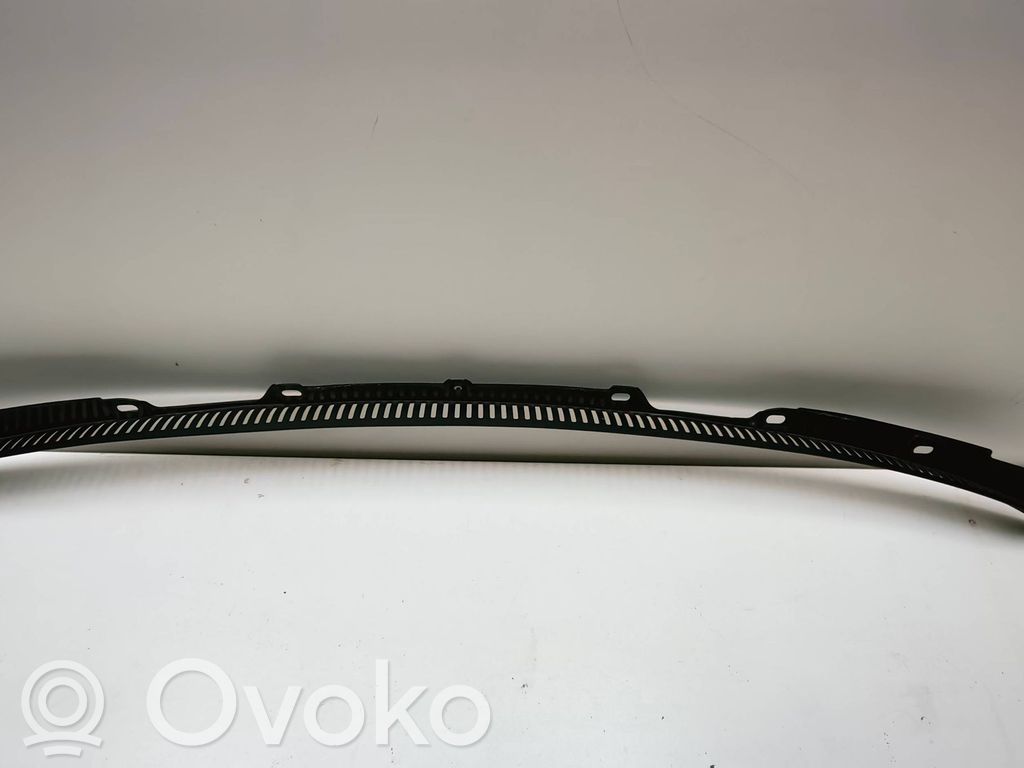 Volvo XC60 Pyyhinkoneiston lista 