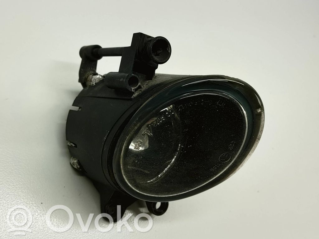 Audi A4 S4 B7 8E 8H Передняя противотуманная фара 