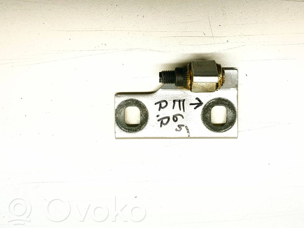 Takaoven yläsarana