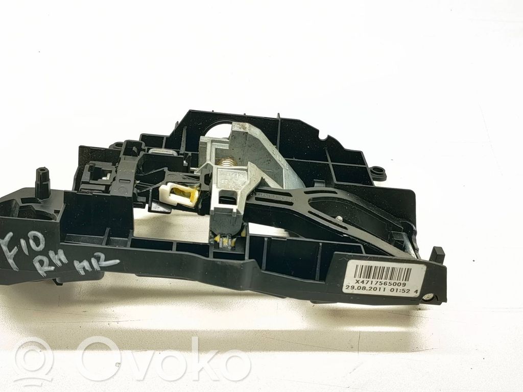 BMW 5 F10 F11 Klamka/wspornik zewnętrzny drzwi przednich 