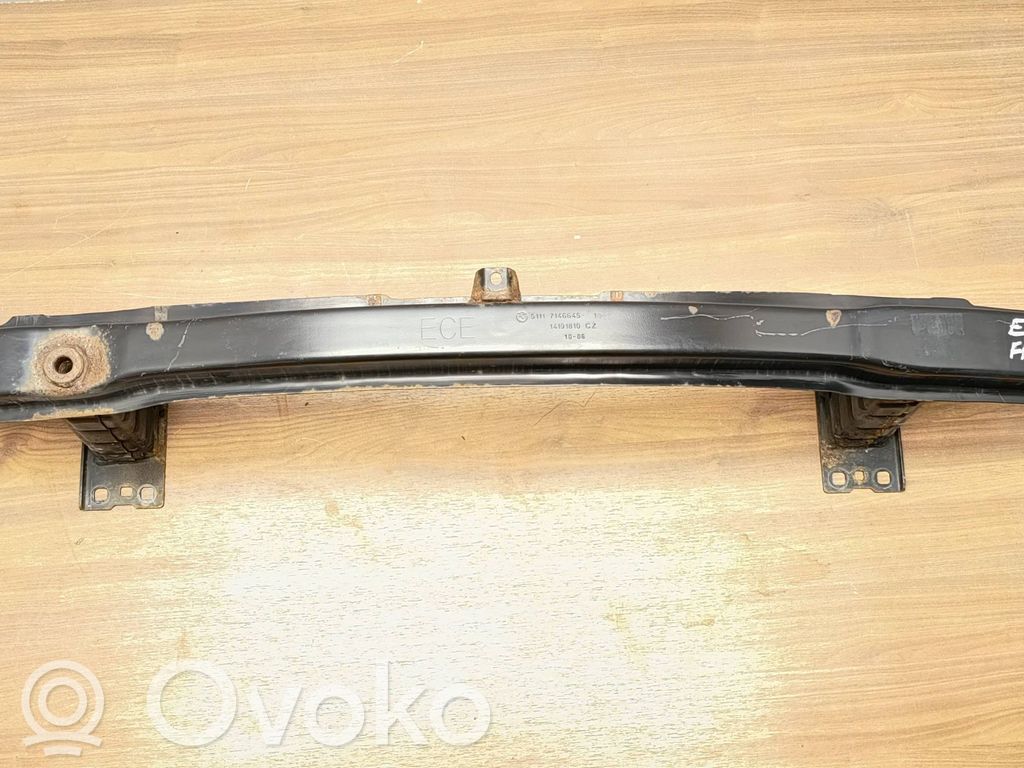 BMW 3 E90 E91 Balkis priekinio bamperio 