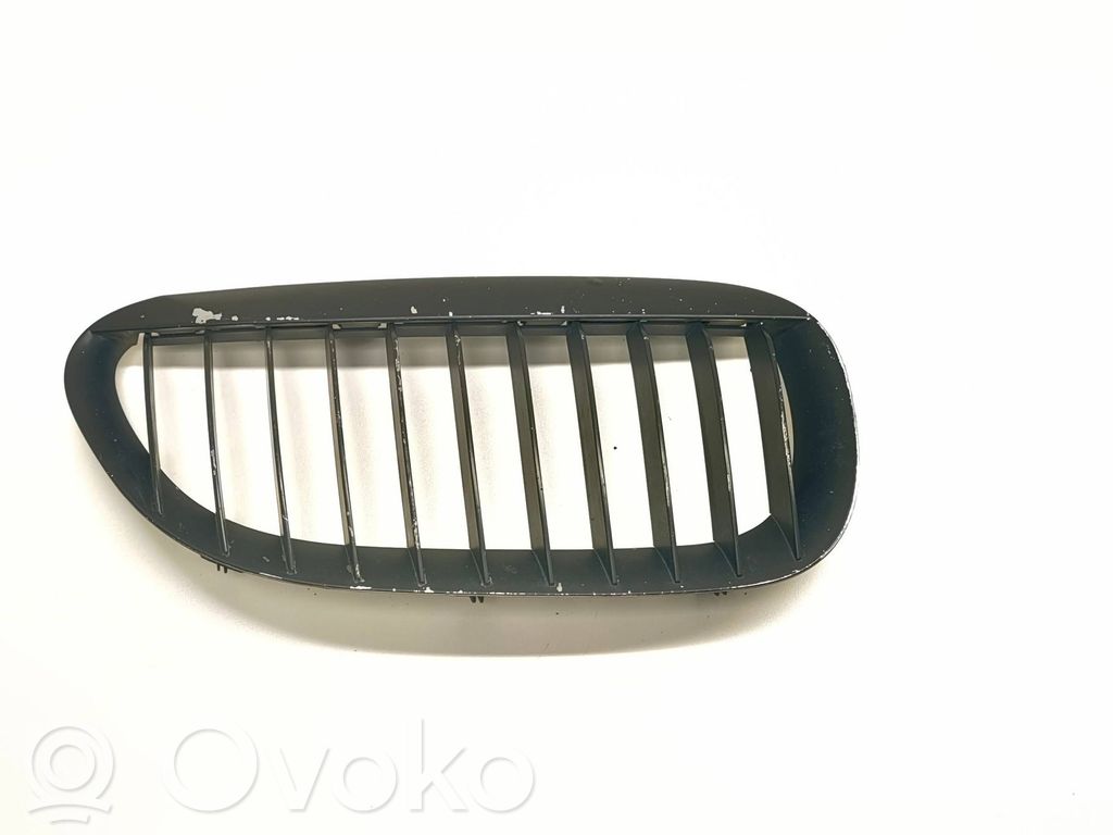 Front bumper upper radiator grill   51137008916
