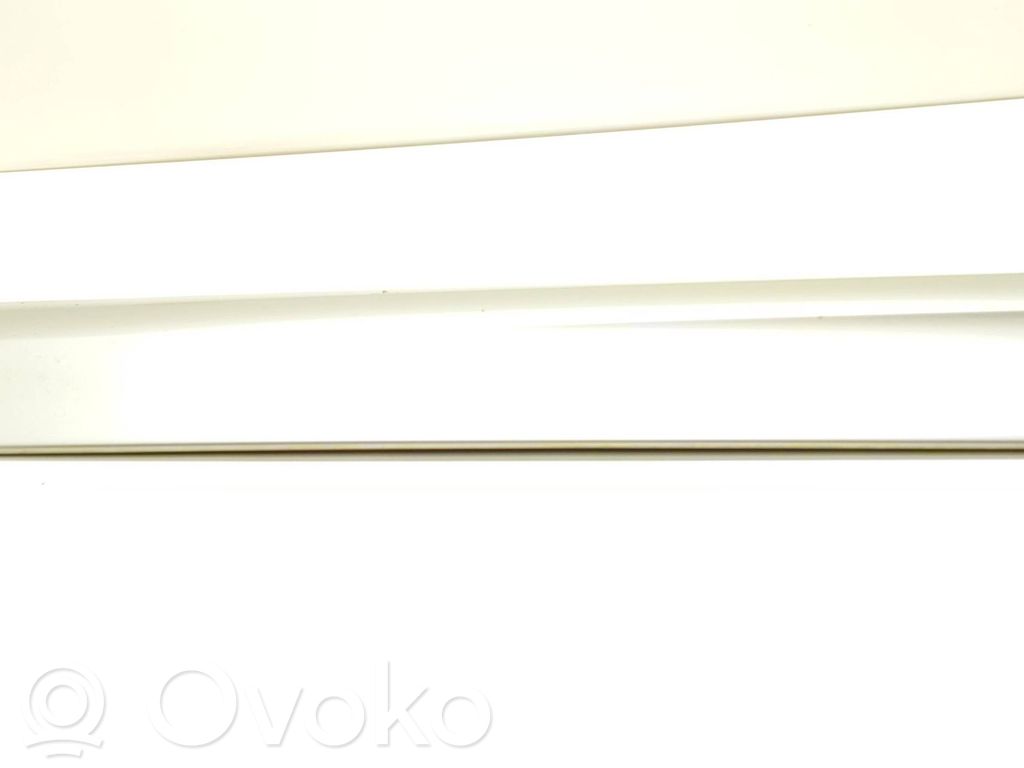 Audi Q7 4L Listwa drzwi przednich 