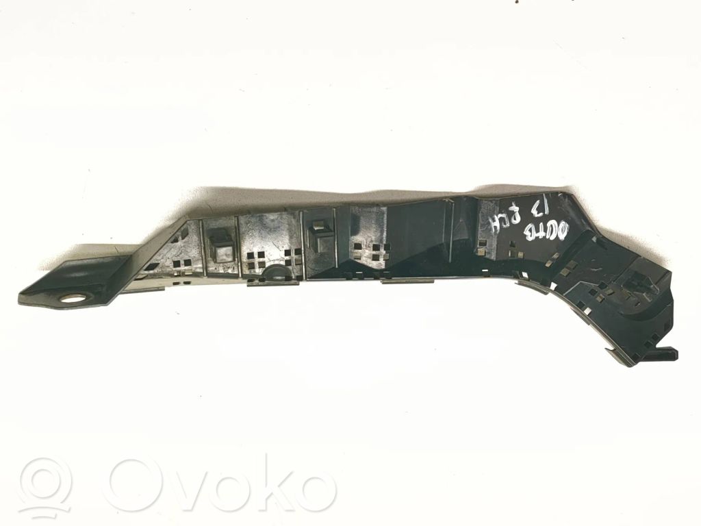 Subaru Outback Front bumper mounting bracket 