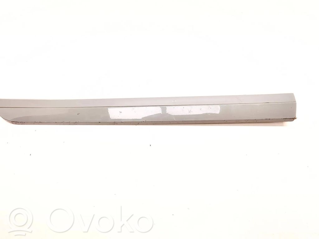 Listwa drzwi tylnych   3G0854950