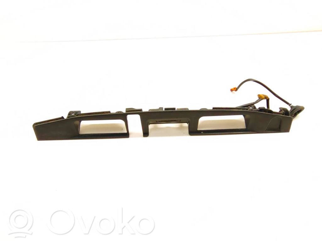 Subaru Outback (BS) Tailgate trunk handle 
