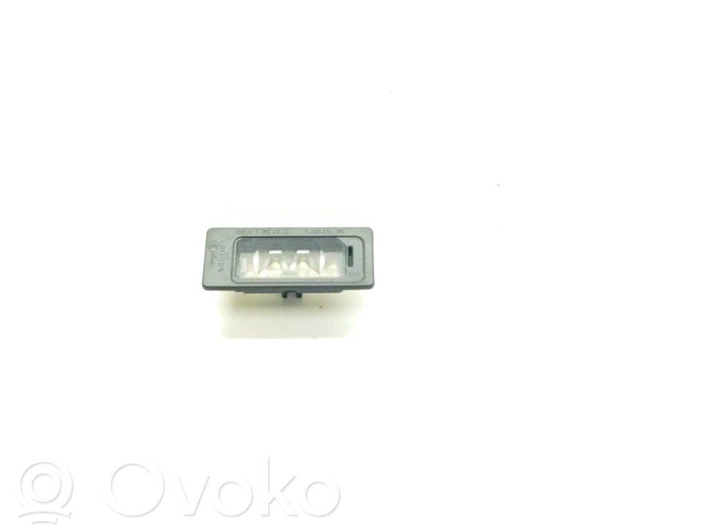 Volkswagen Golf VI Éclairage de plaque d'immatriculation 