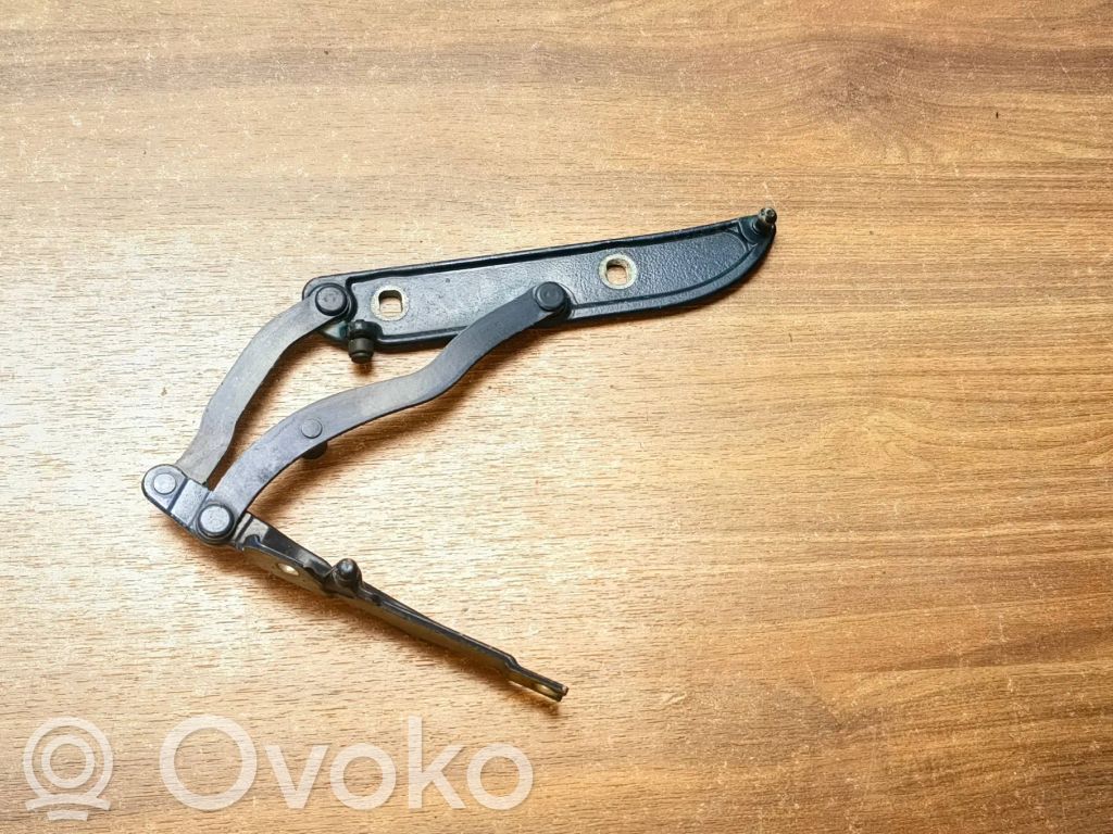 BMW 3 E46 Tailgate/trunk/boot hinge 