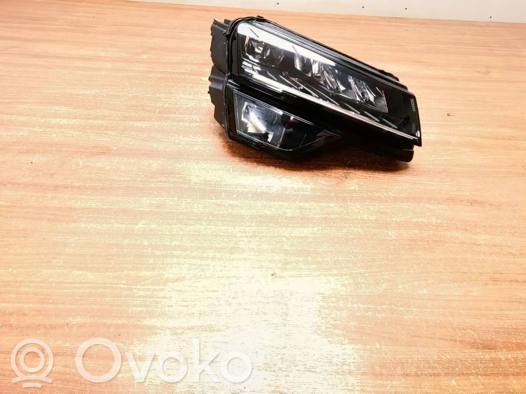 Skoda Karoq Headlight/headlamp 