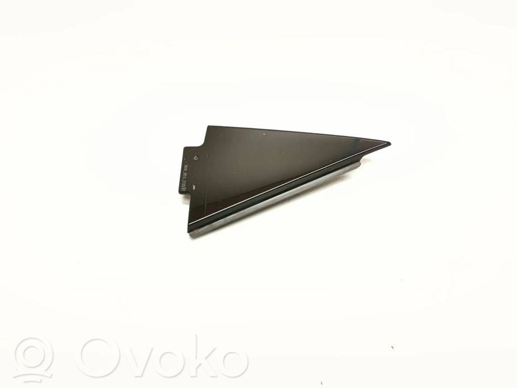 Listwa / Uszczelka szyby drzwi tylnych   8U0853273