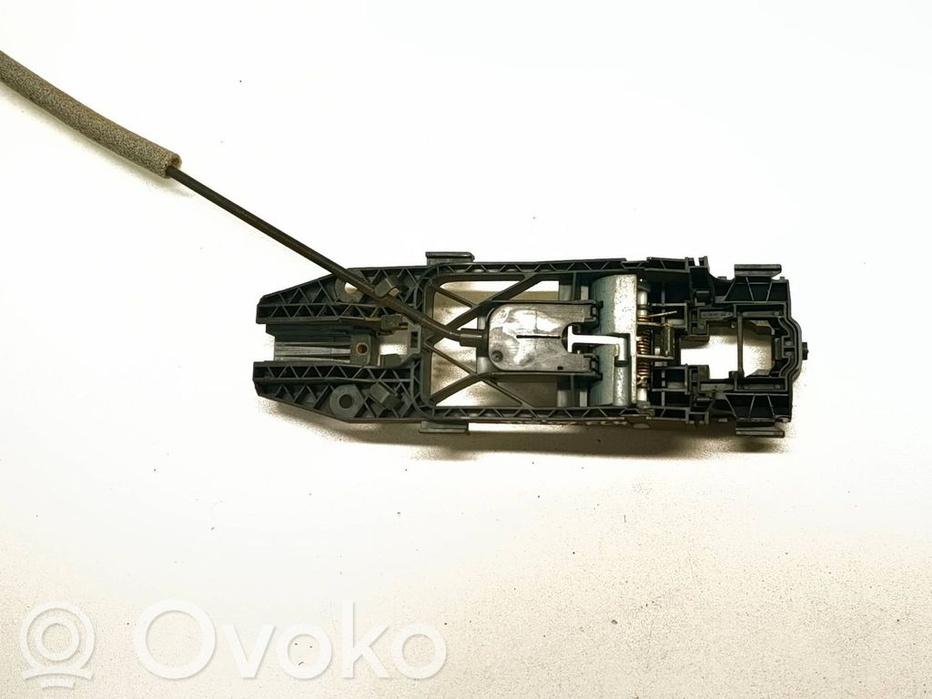 Volkswagen Tiguan Klamka/wspornik zewnętrzny drzwi przednich 