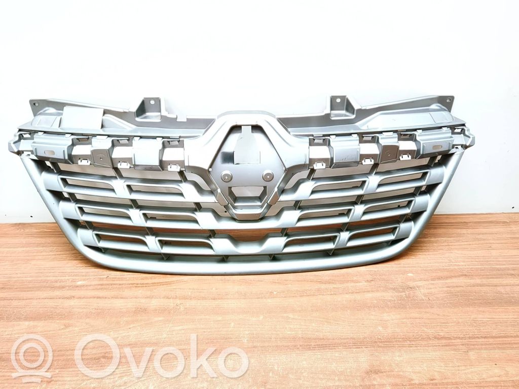 Renault Master III Front grill 