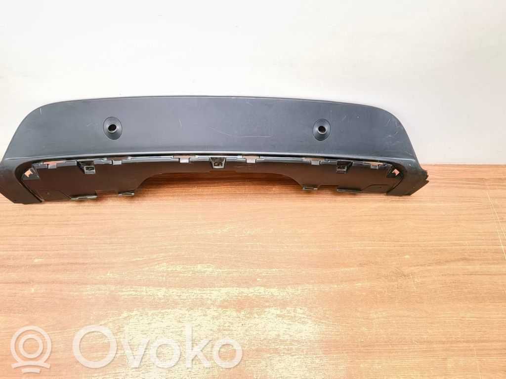 BMW X5 E70 Apatinė bamperio dalis 