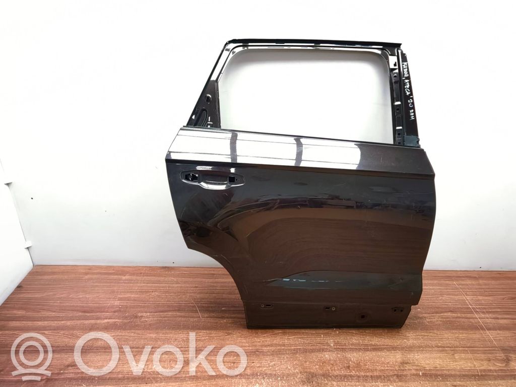 Skoda Karoq Galinės durys 