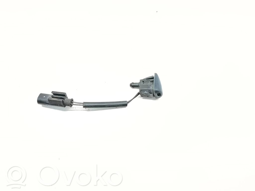 BMW 5 E60 E61 Windshield washer spray nozzle 