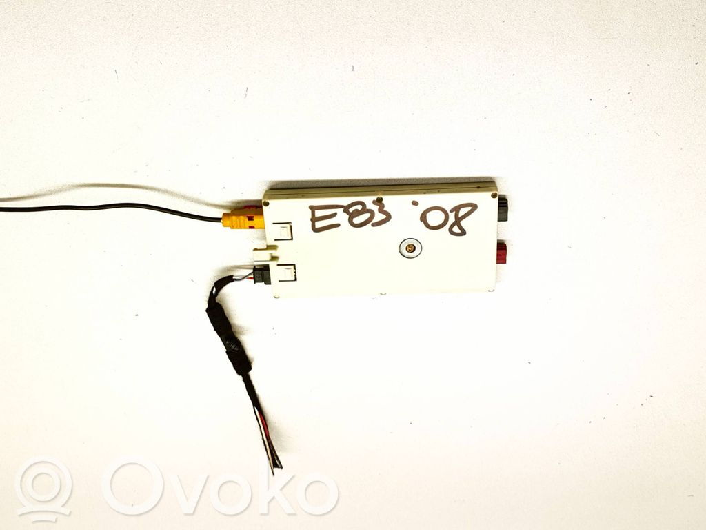 BMW X3 E83 Antenos stiprintuvas 