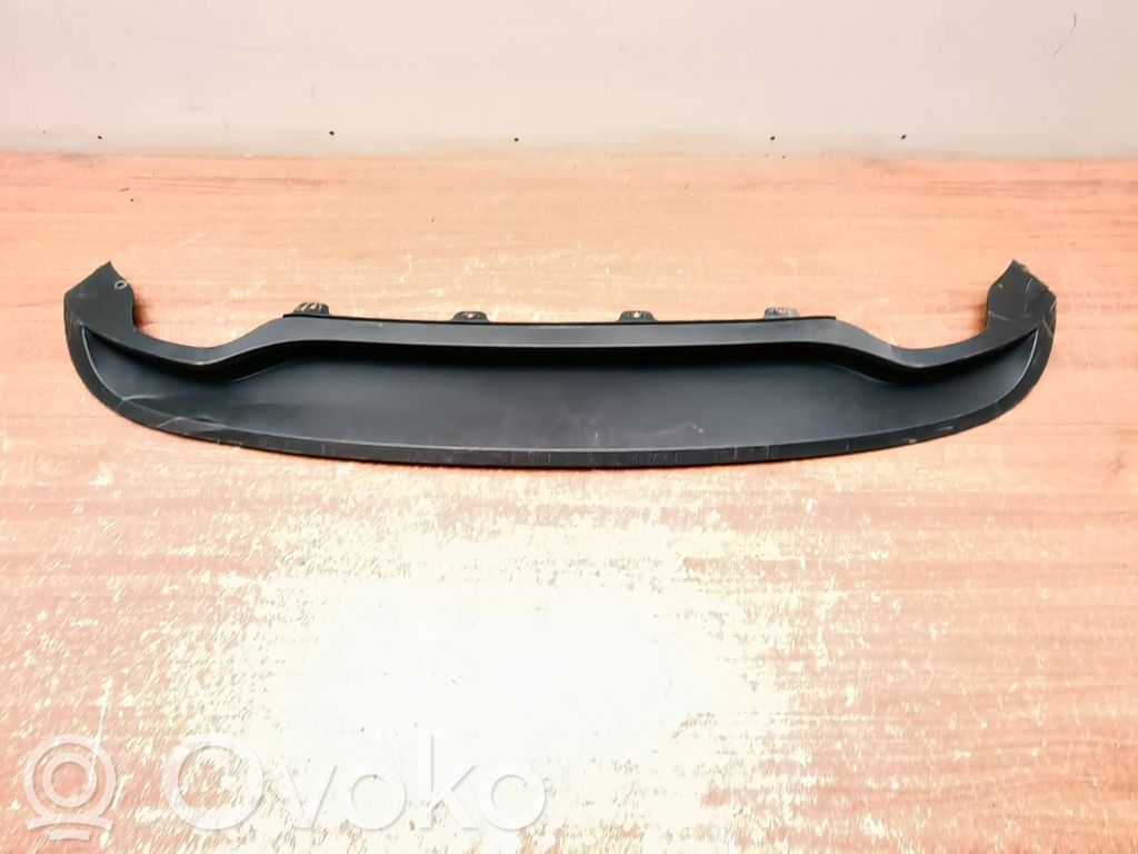 Skoda Octavia Mk4 Moldura inferior del parachoques trasero 