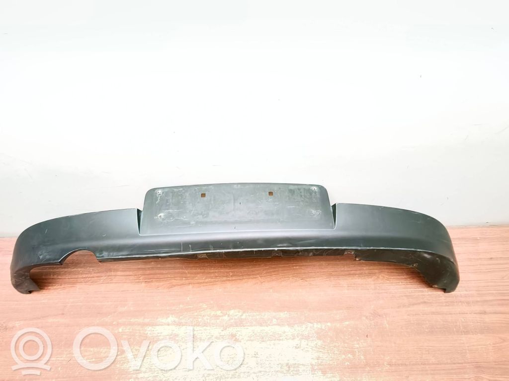 BMW 1 E81 E87 Apakšējā bampera daļa 