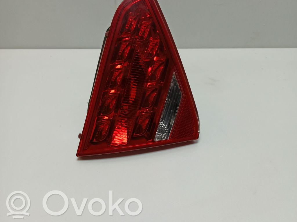 Tailgate rear/tail lights   8T0945093A