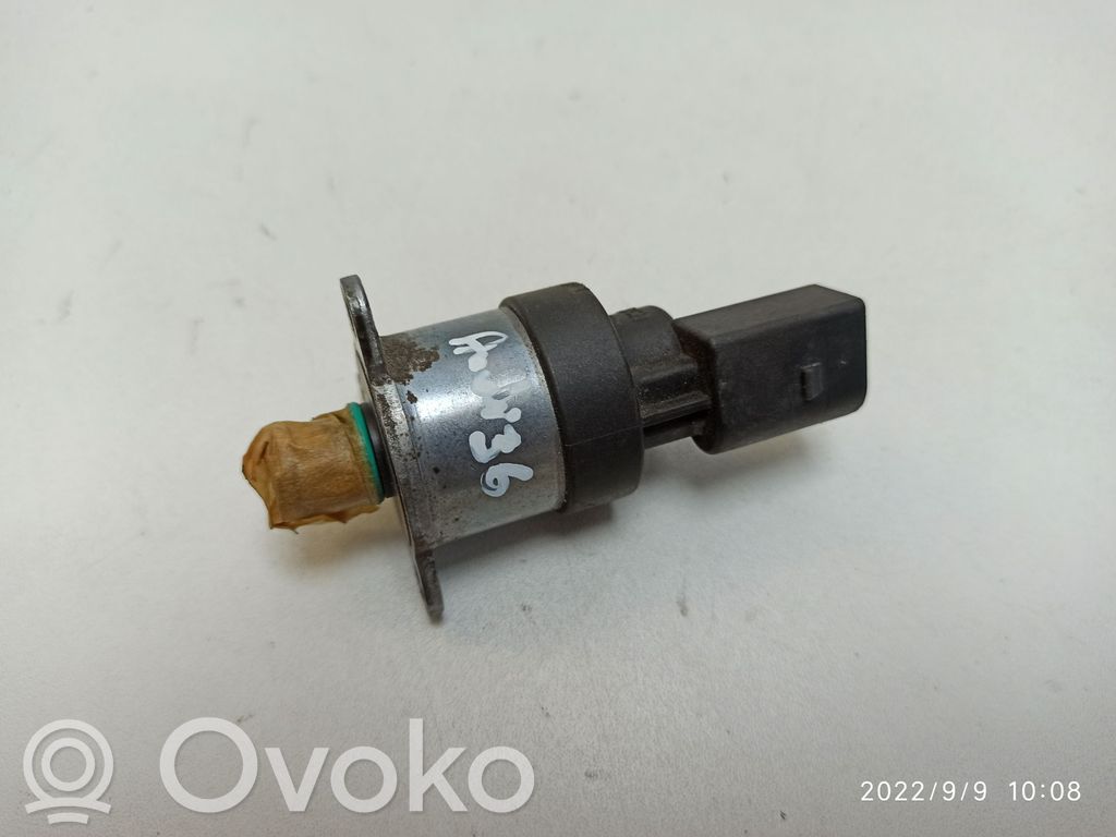Sensor de presión de combustible   928400650