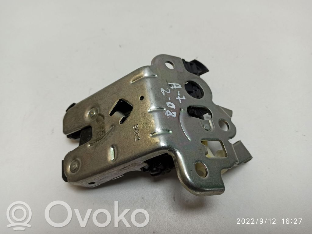 Tailgate/trunk/boot lock/catch/latch   8K9827505A