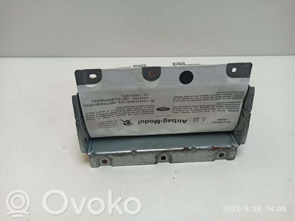 Passenger airbag   6G9N042A95AC