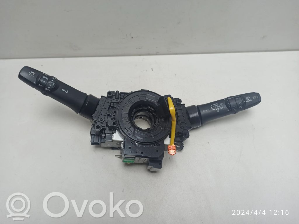 Mitsubishi Outlander Wiper turn signal indicator stalk/switch 