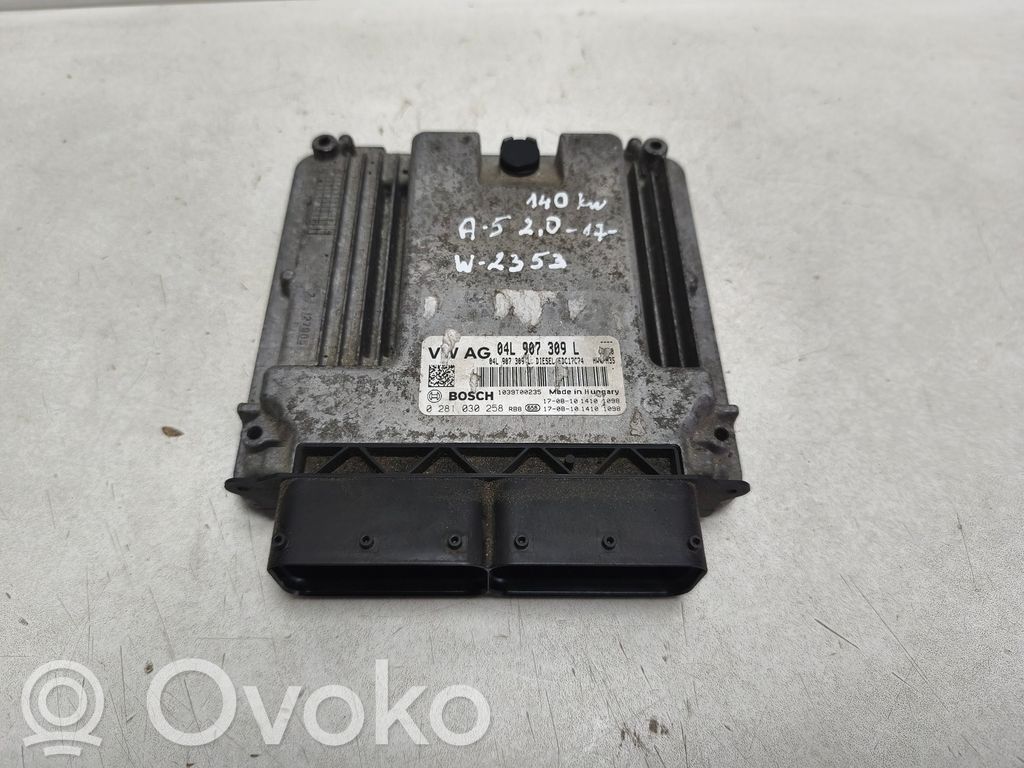 Audi A5 Engine control unit/module 