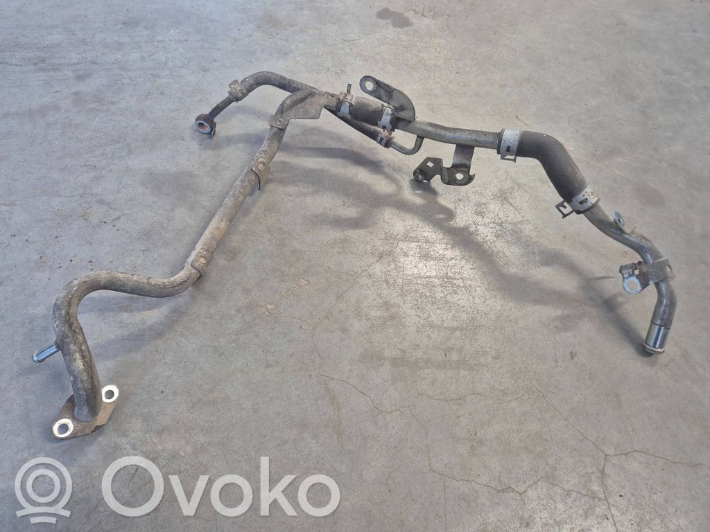 Toyota Hilux (AN10, AN20, AN30) Tubo flessibile del liquido di raffreddamento del motore 