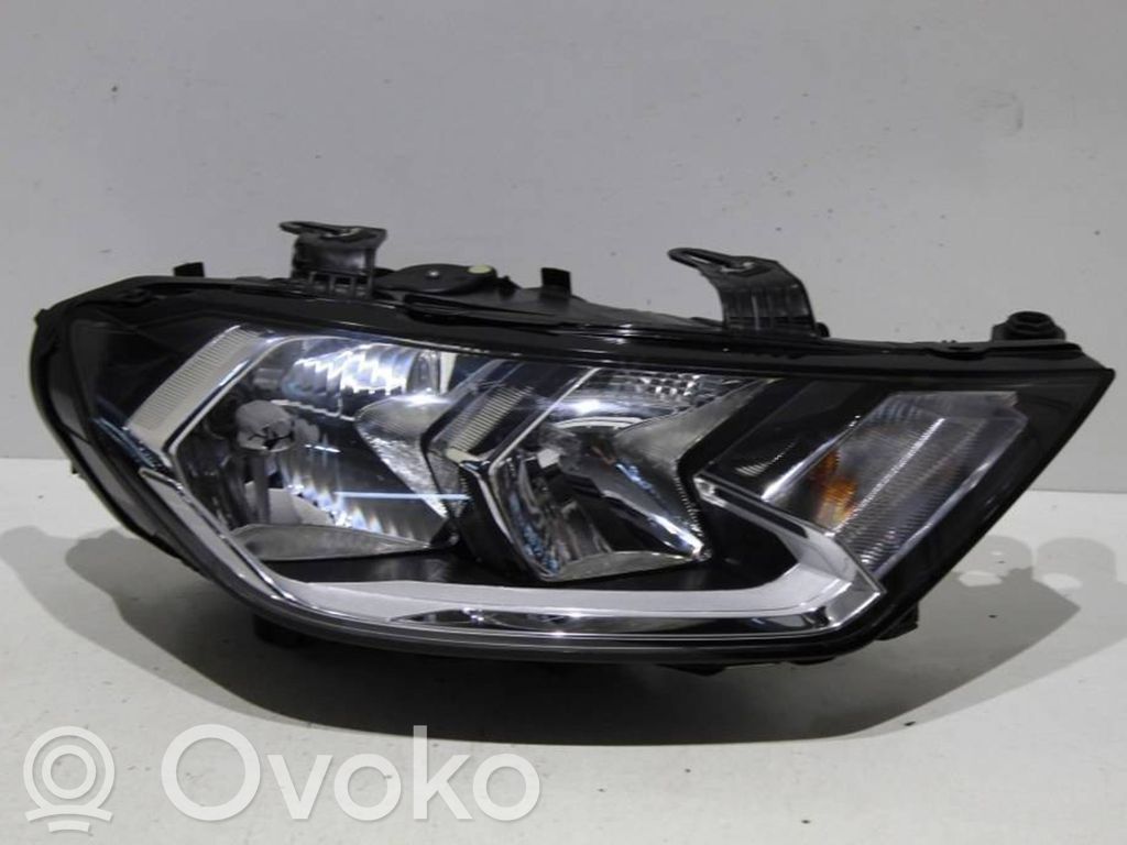 Audi A1 Headlight/headlamp 