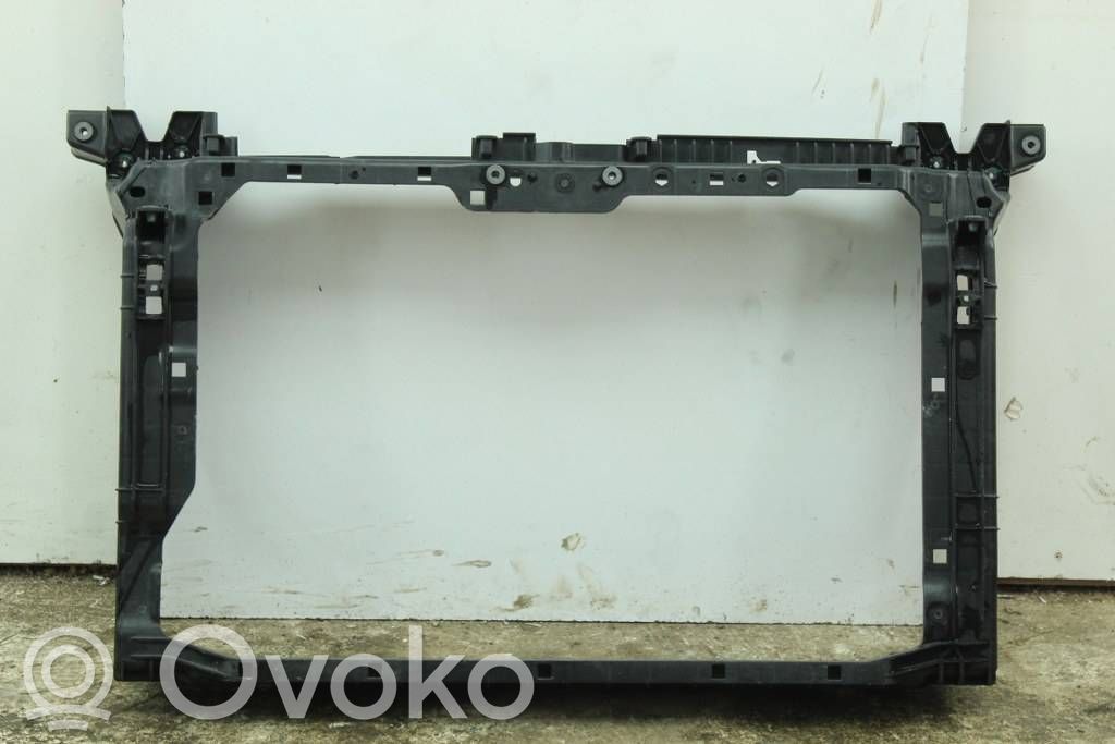 Skoda Scala Pannello di supporto del radiatore 