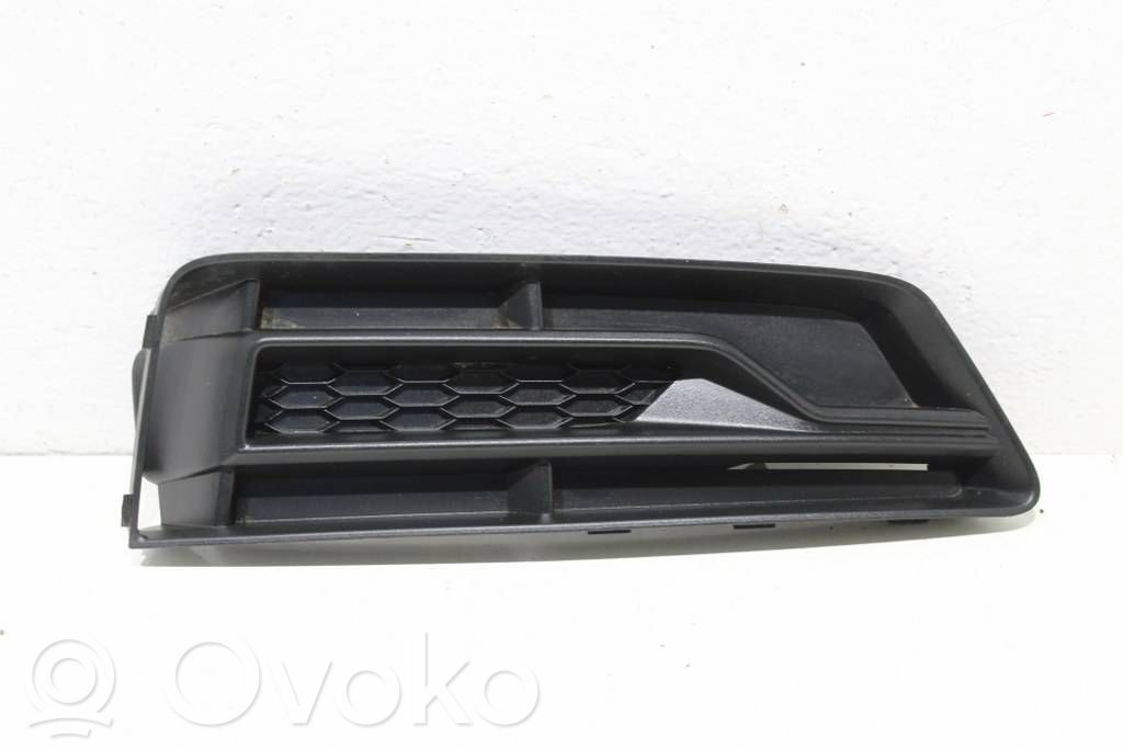Audi A4 Allroad B9 Mascherina inferiore del paraurti anteriore 