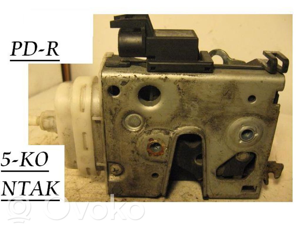 Audi A4 S4 B5 8D Etuoven lukko 