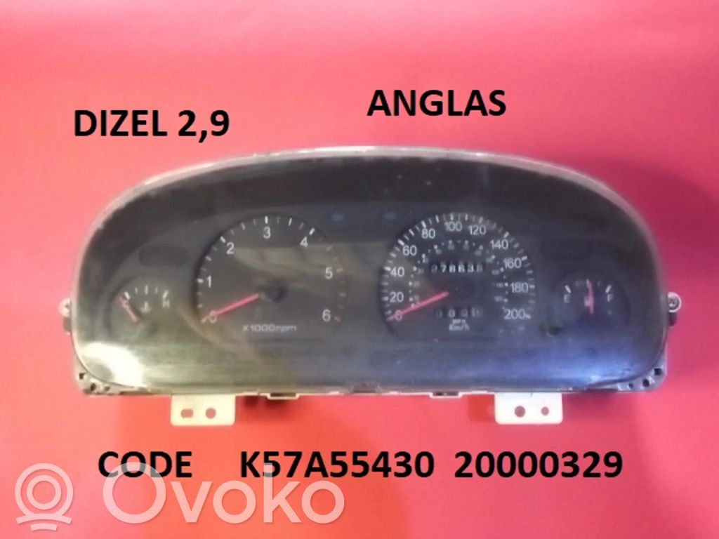 KIA Carnival Nopeusmittari (mittaristo) 