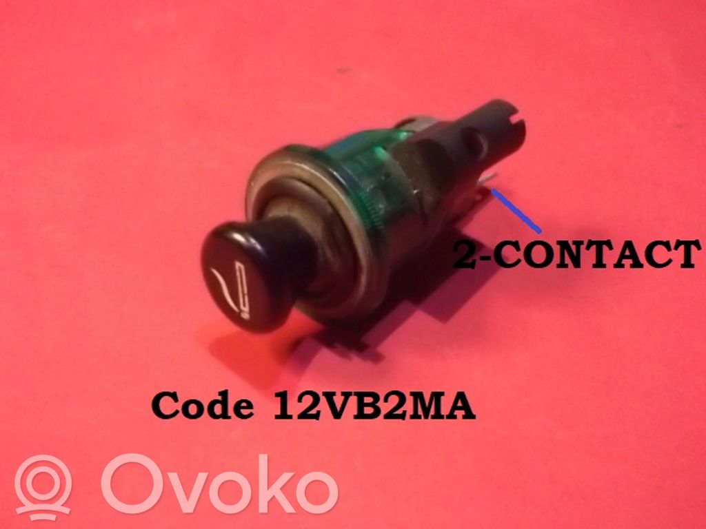 Volvo 460 Cigarešu aizdedzināmais 