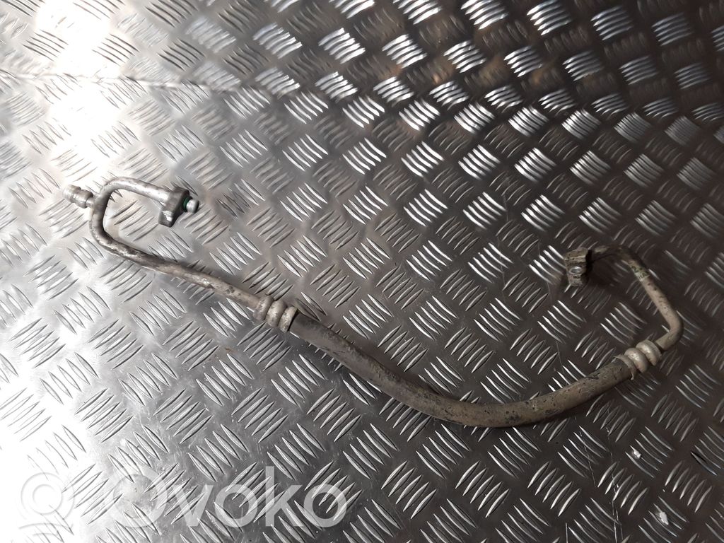 Air conditioning (A/C) pipe/hose