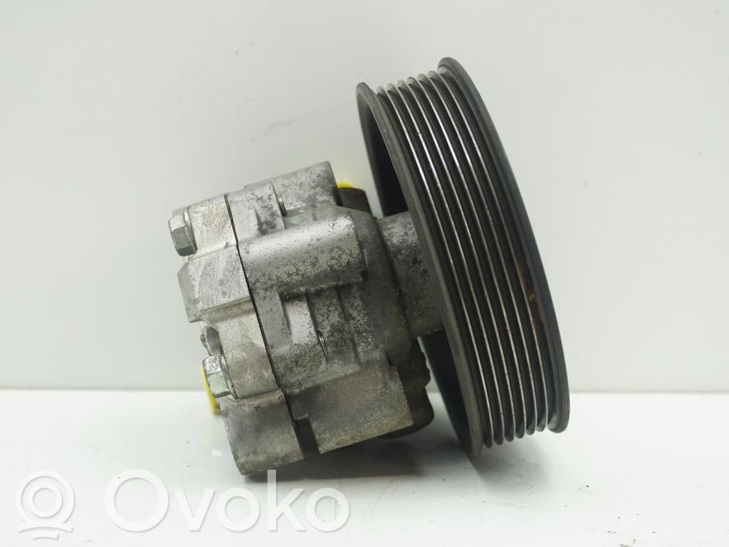 Renault Master III Power steering pump 
