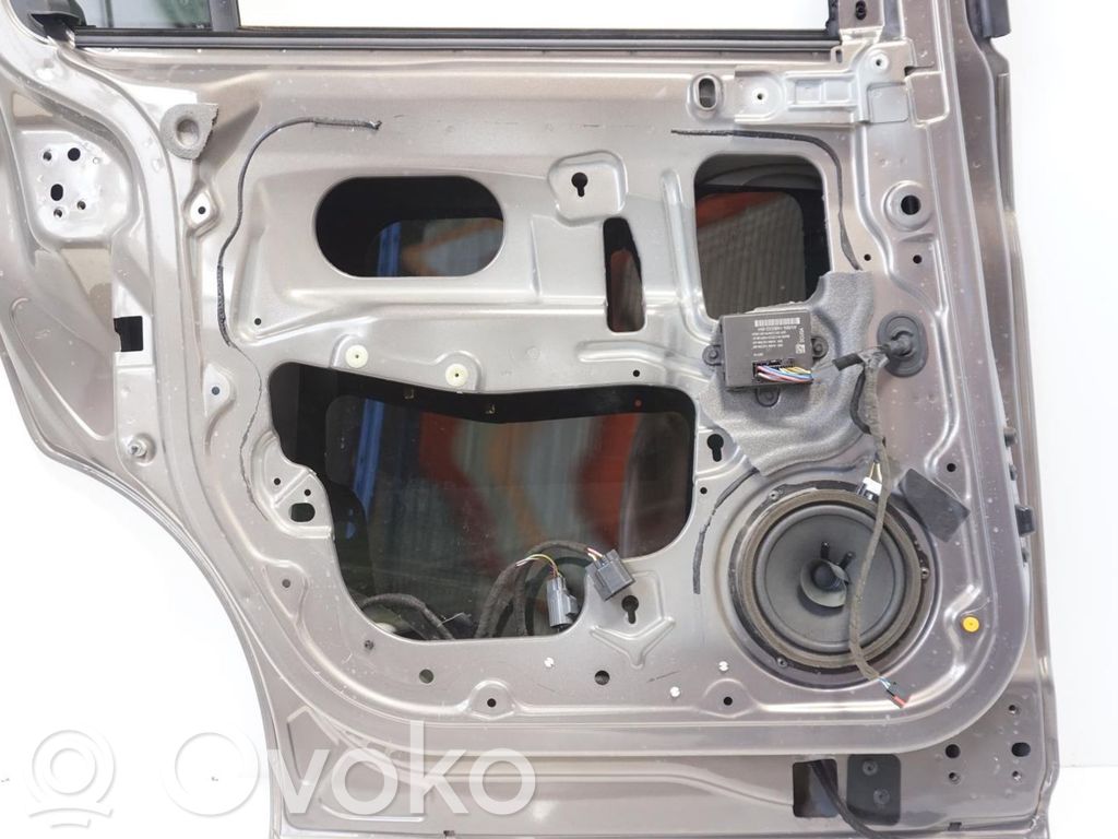 Ford Grand C-MAX Puerta trasera 