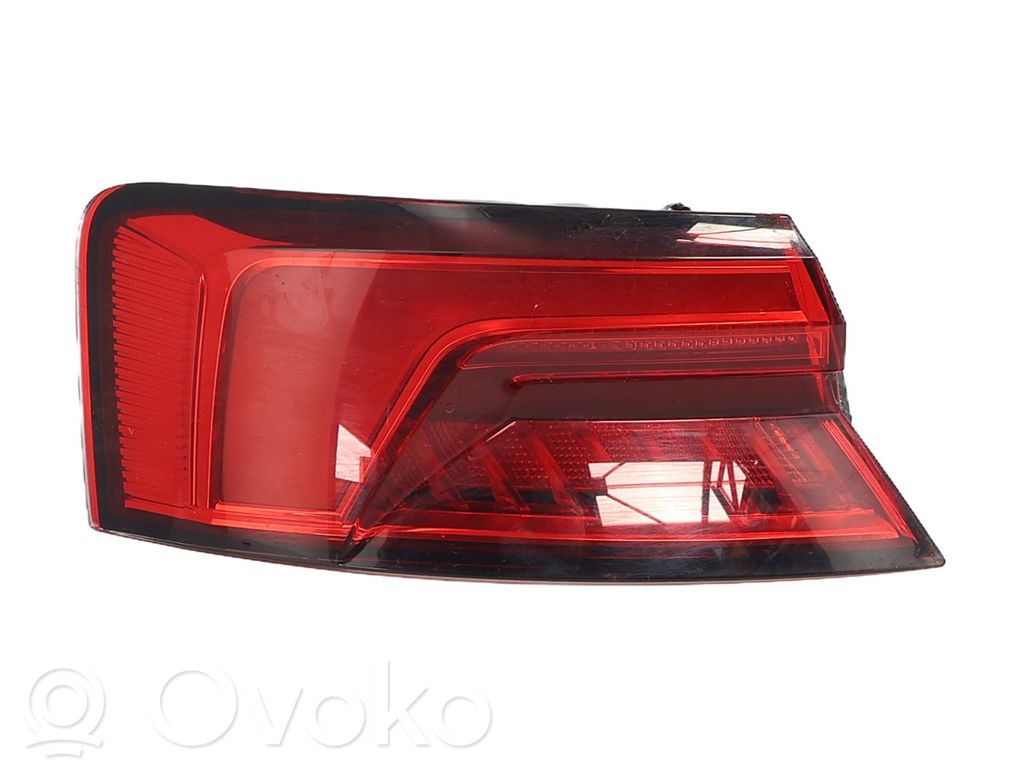 Audi A5 Galinis žibintas kėbule 