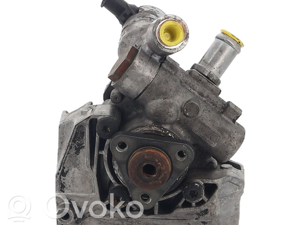 BMW 3 E90 E91 Ohjaustehostimen pumppu 