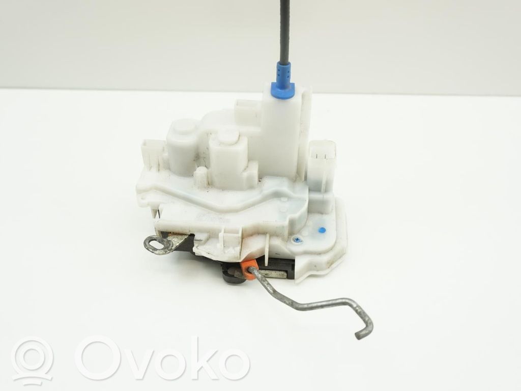 Peugeot Bipper Front door lock 