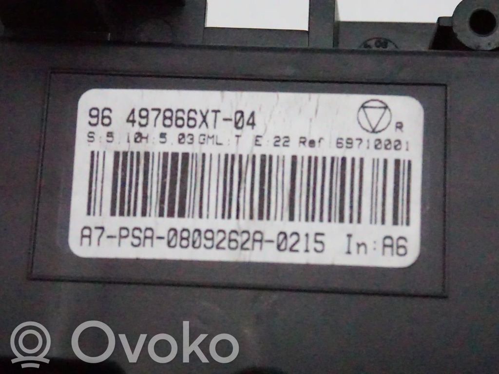 Peugeot 207 Climate control unit 